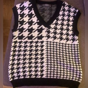 Primark houndstooth sweater vest